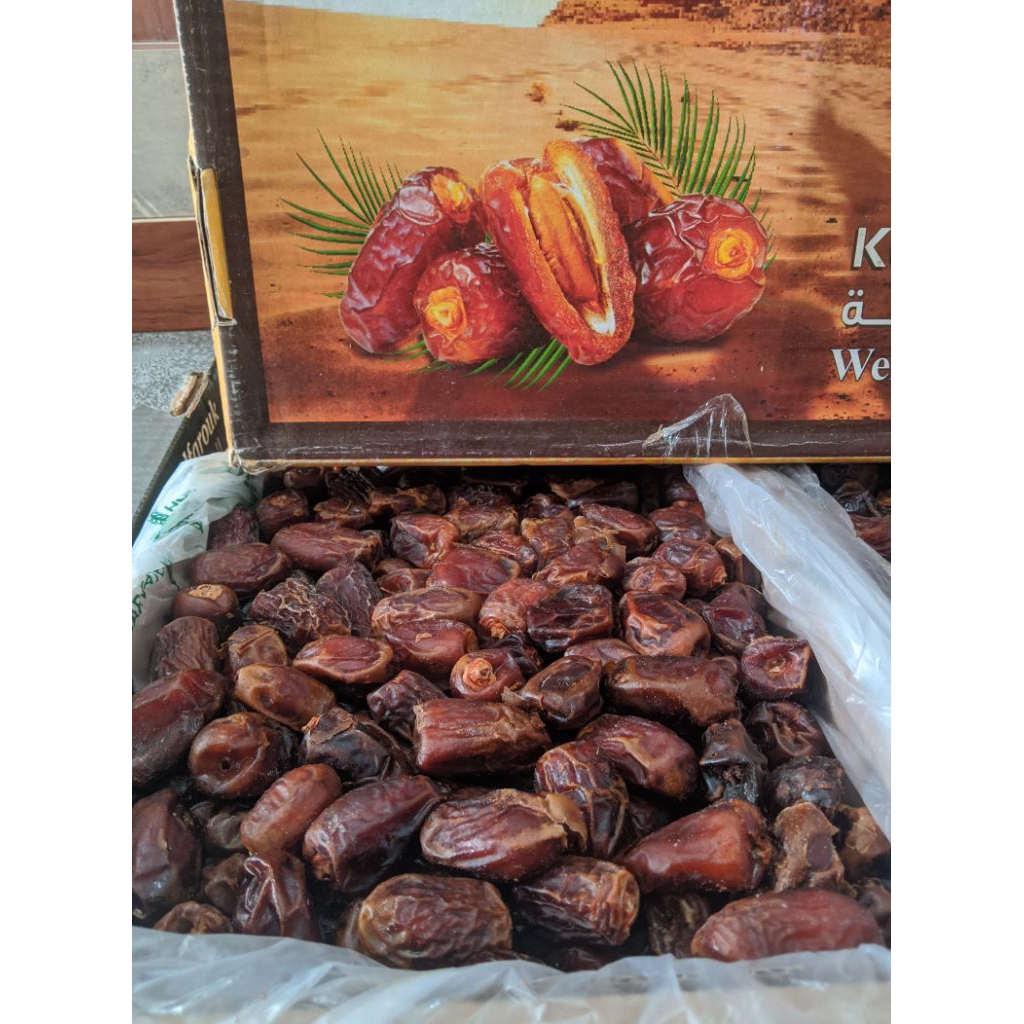 

kurma madu/kurma mesir golden royal 1kg