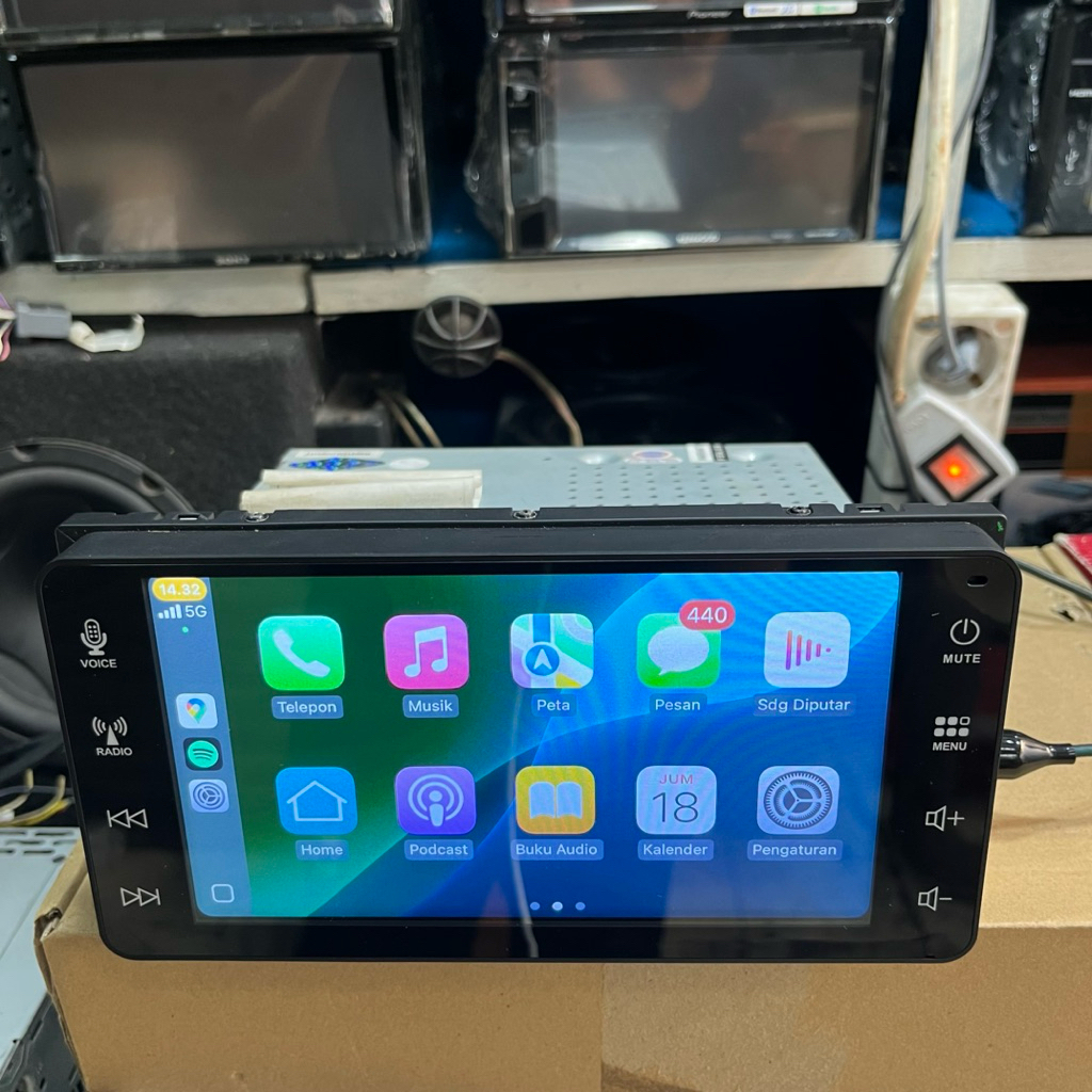 Head unit Xenia 2023 apple carplay android auto 7 inch