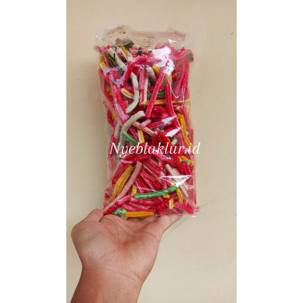 

Seblak Kerupuk beton/Kerupuk Jaat Original daun jeruk kemasan 250-500gr.