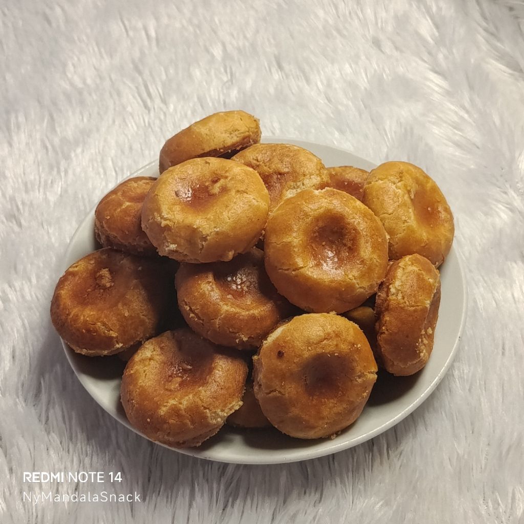 

Roti Kacang/Kue Kacang/Roti Tidar 100Biji (Free Bubble Wrap)