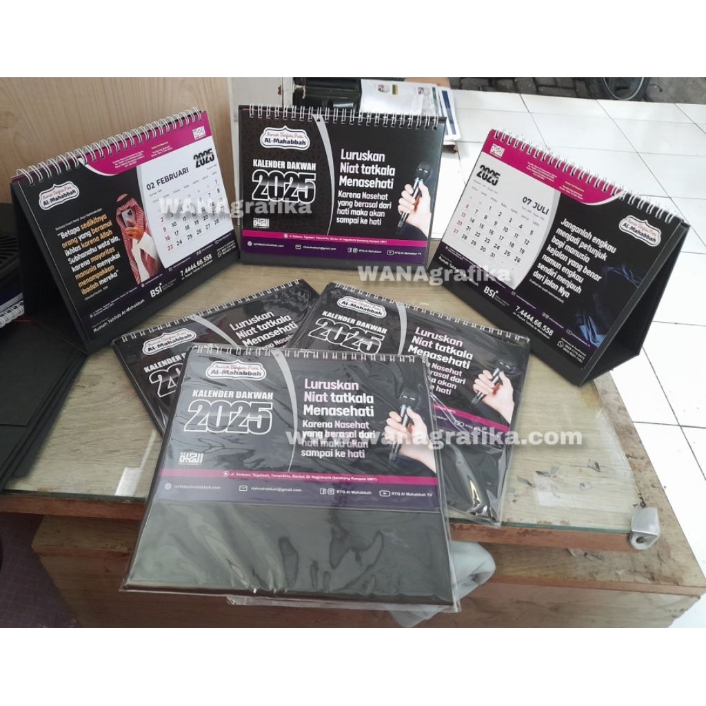 

custom kalender meja fullcolor