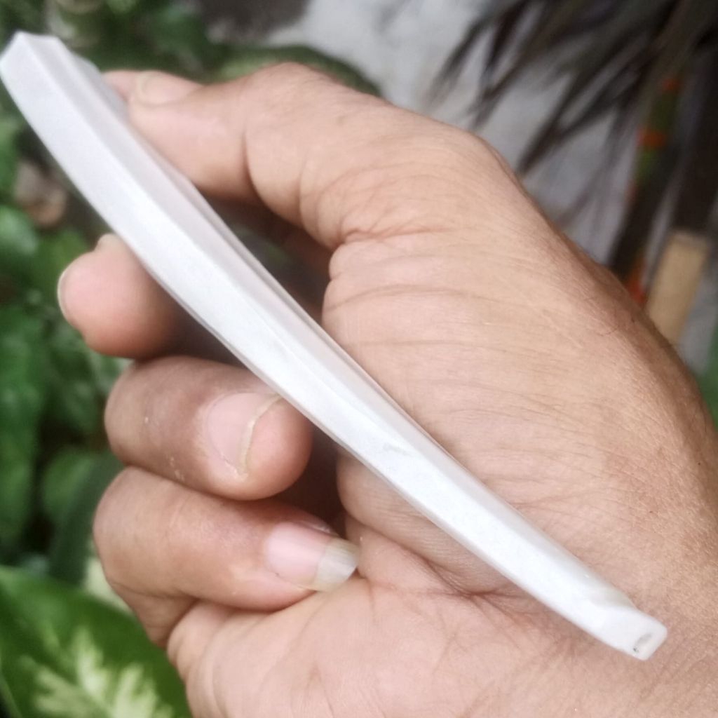 ONCE PIPA TULANG SAPI PUTIH 15cm MOTIF SEGI BLIMBING TERASA DINGINNYA DAN GURIHNYA