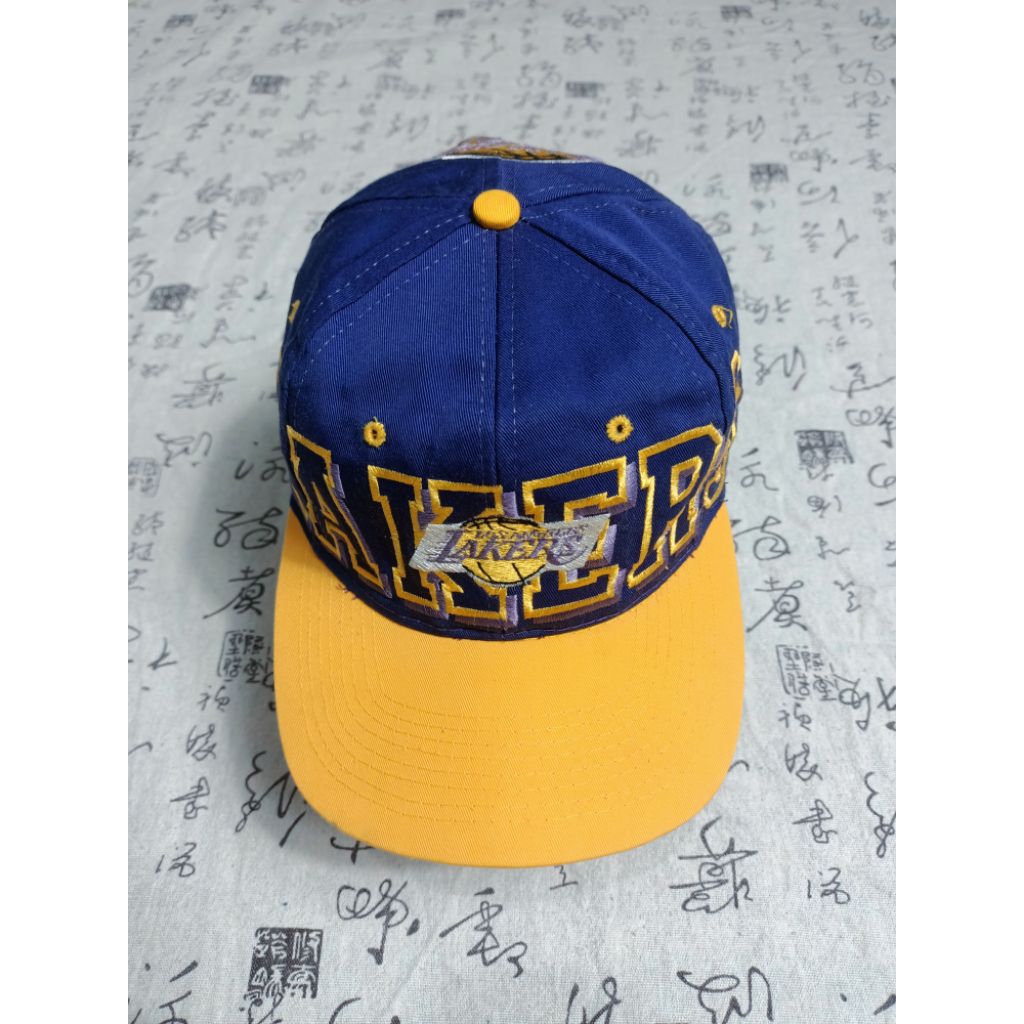 Topi Snapback Vintage NBA LAKER'S