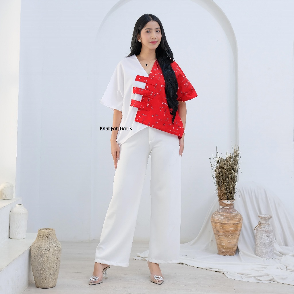 Atasan Wanita Batik Modern Warna Merah Putih - Outfit Natal & Akhir Tahun Elegan