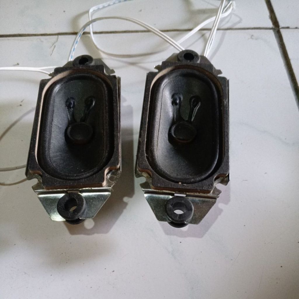 speaker Tv Faws 32 inch