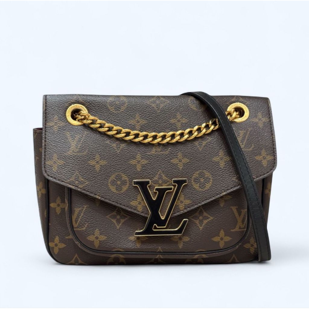 LV passy NM with BOX receipt dustbag udah chip