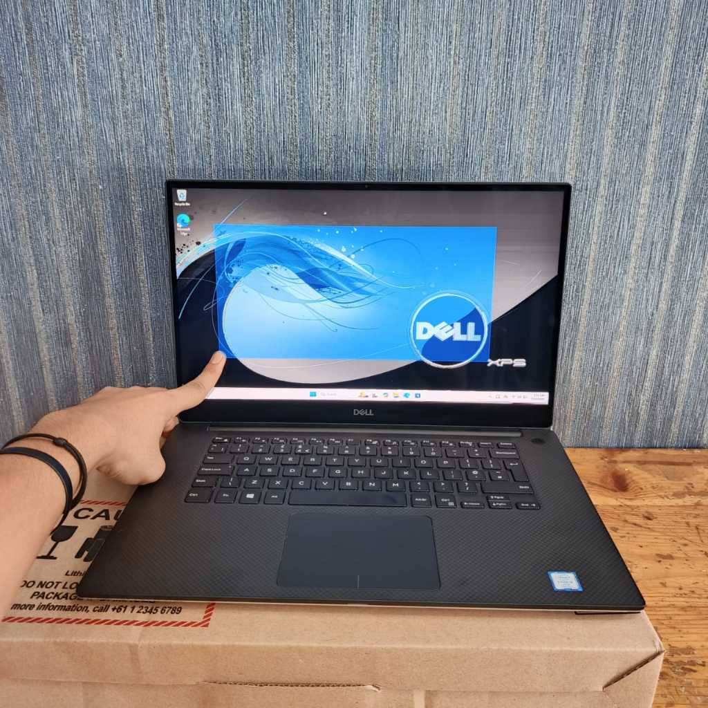 #Touchscreen #Layar 3,8K  Dell Precision 5540, #Touchscreen, Core i9-9880H, Ram 16Gb/512Gb, #Nvidia 