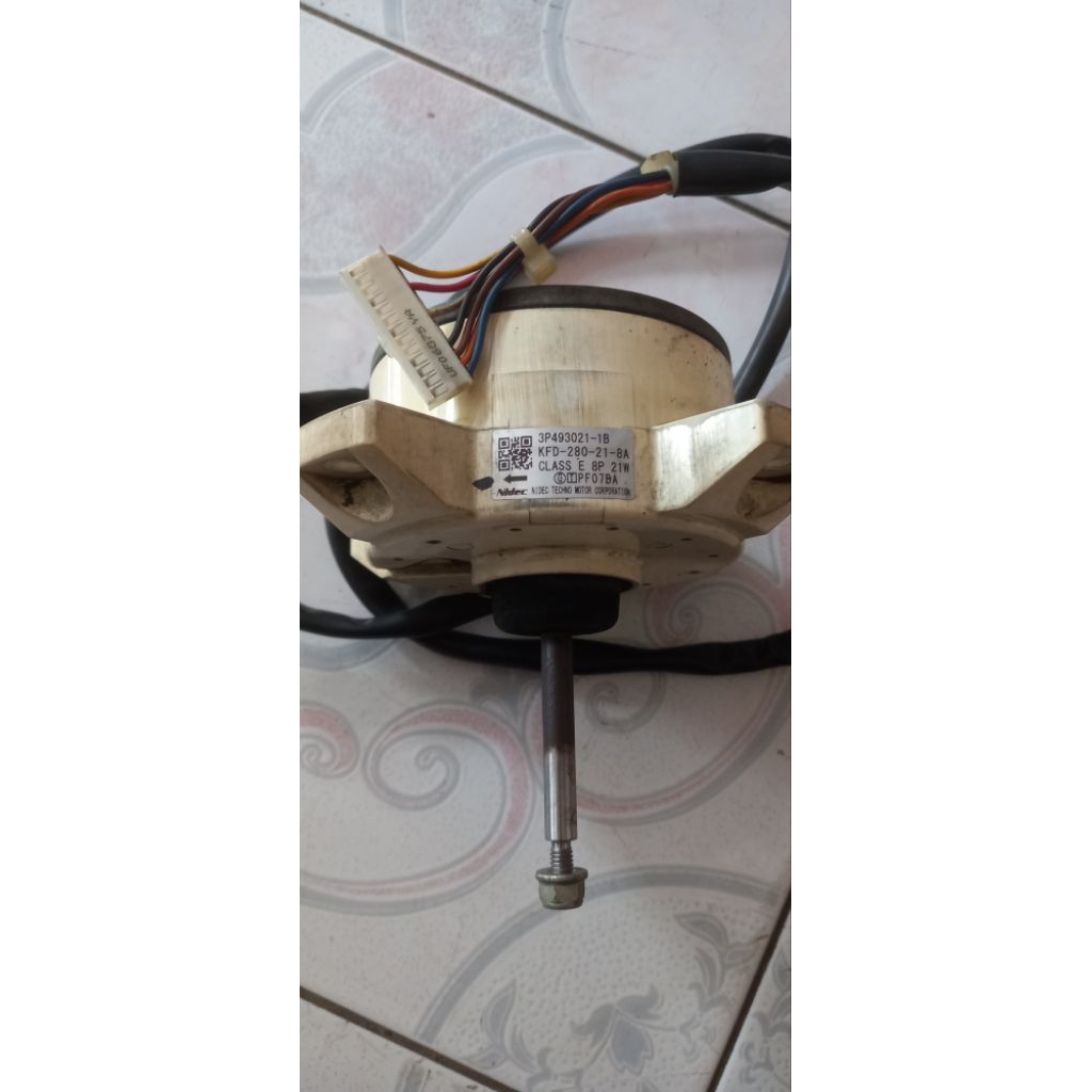 dinamo motor fan outdor ac daikin inverter