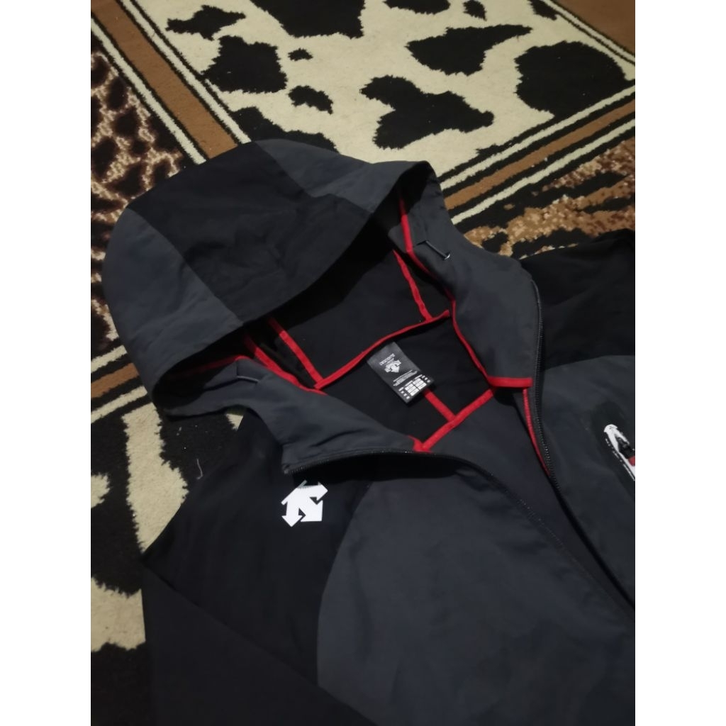 Jaket Softshell Descente