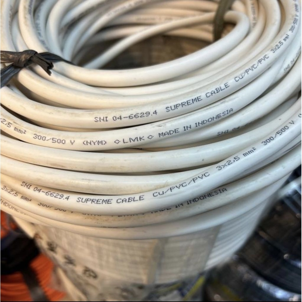 Kabel nym 3x2.5 mm potongan merk supreme kabelindo kabelmetal jembo