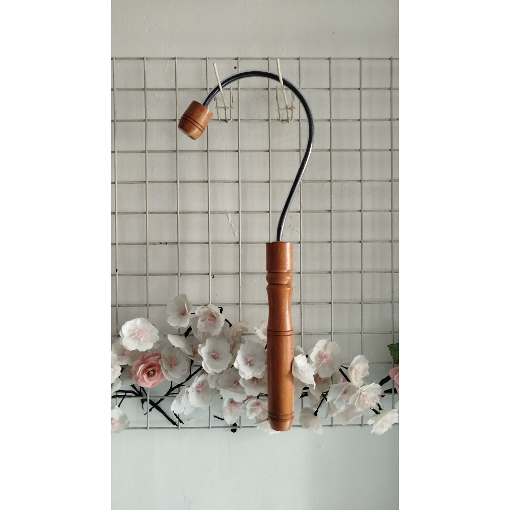 Pijat punggung/Gantol punggung/Pijat/Pijat refleksi/Pijatan/Bahan kayu/