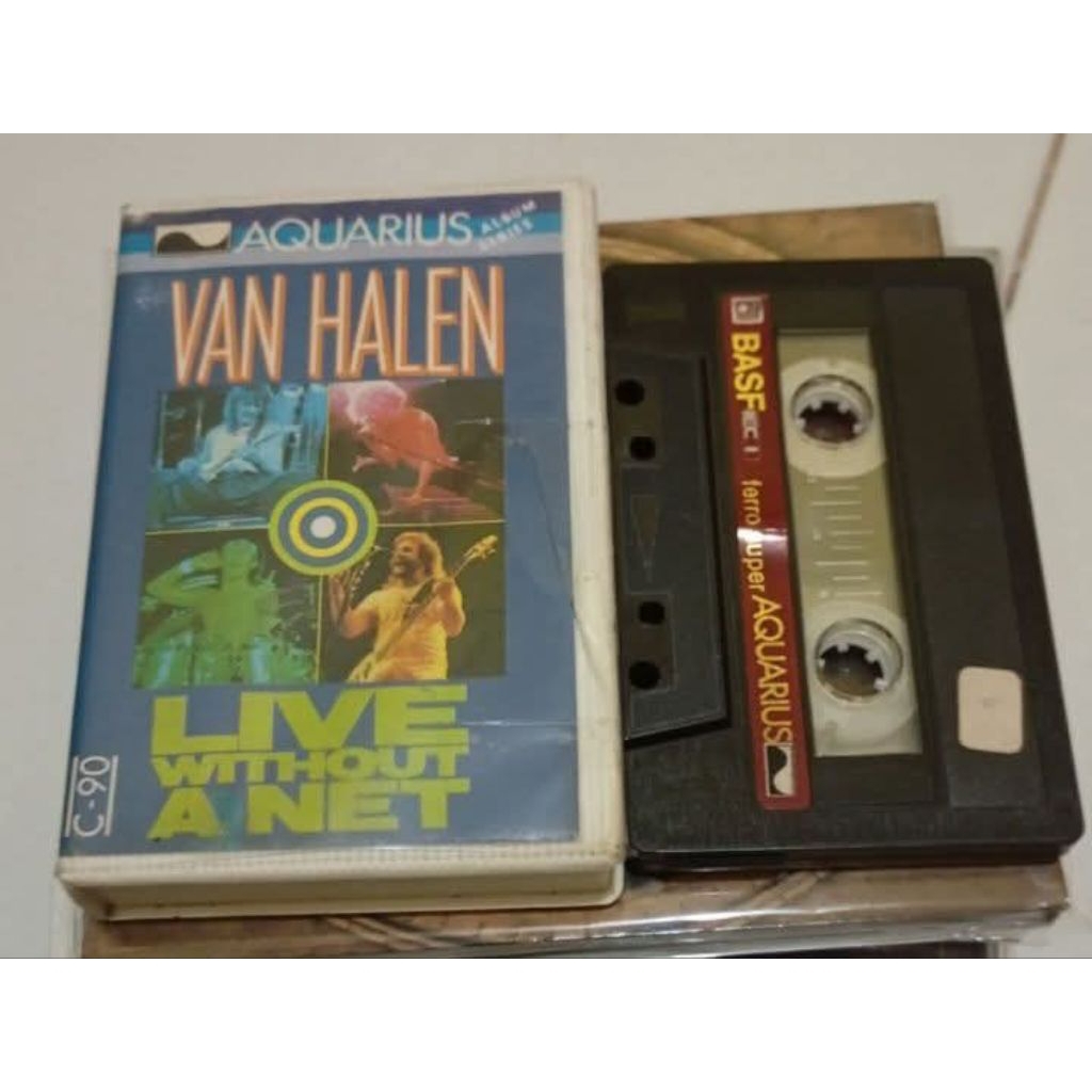 Kaset Van Halen - Live Without A Net