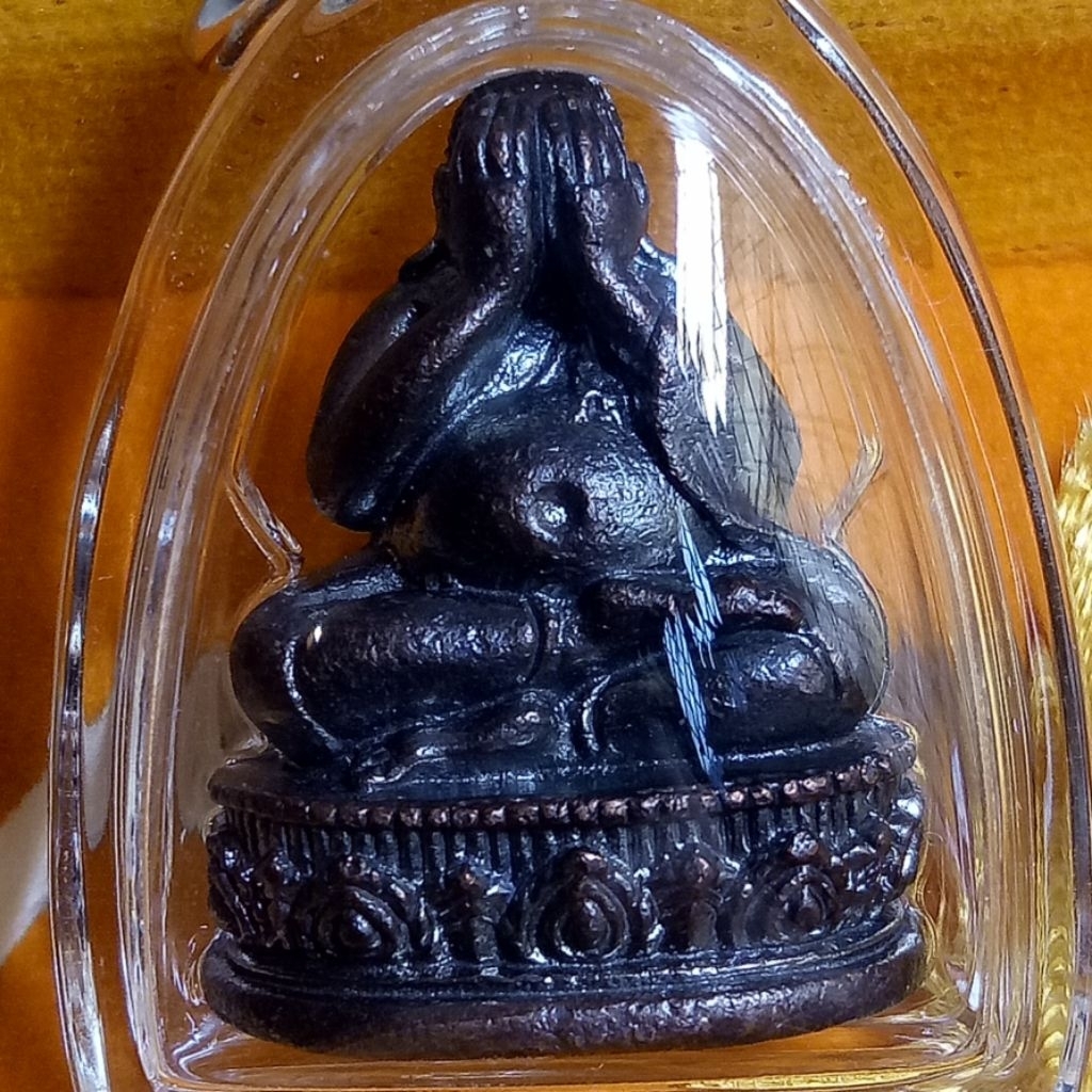 phra pidta blesa lp jarun wat amphawan BE 2554