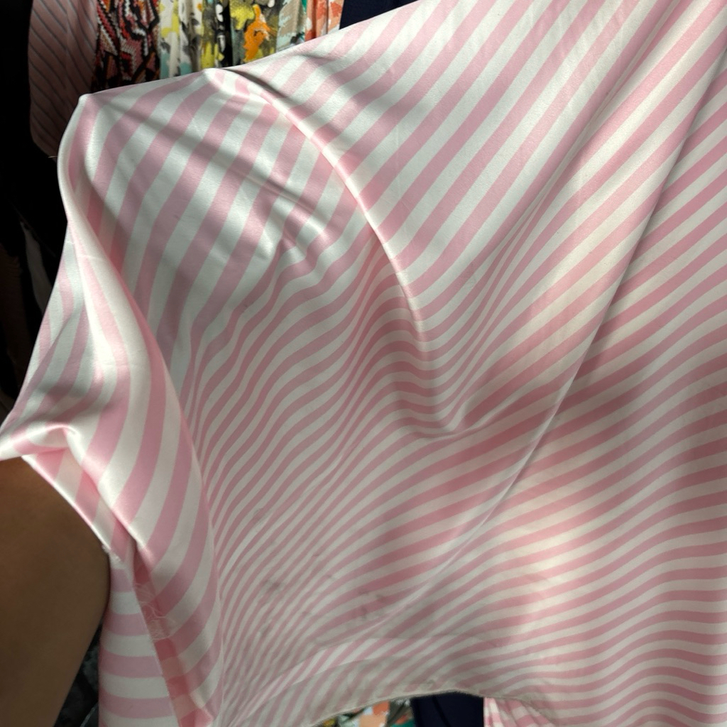 KAIN BABY SILK MOTIF PREMIUM - Kain motif salur - kain silk premium motif mewah - kain satin silk mo