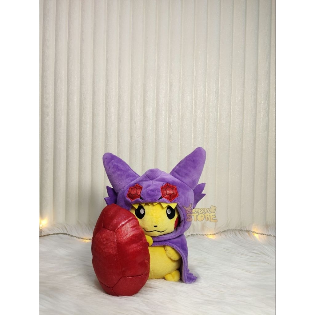 Boneka Pokemon Pikachu Sableye Poncho - Pokemon Center