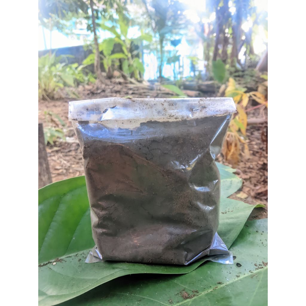 

KOPI HITAM BUBUK SUMATERA SELATAN