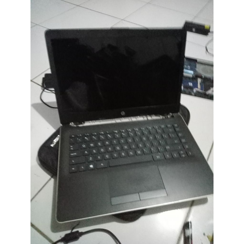 casing motherboard baterai HP 14 cm0094AU normal