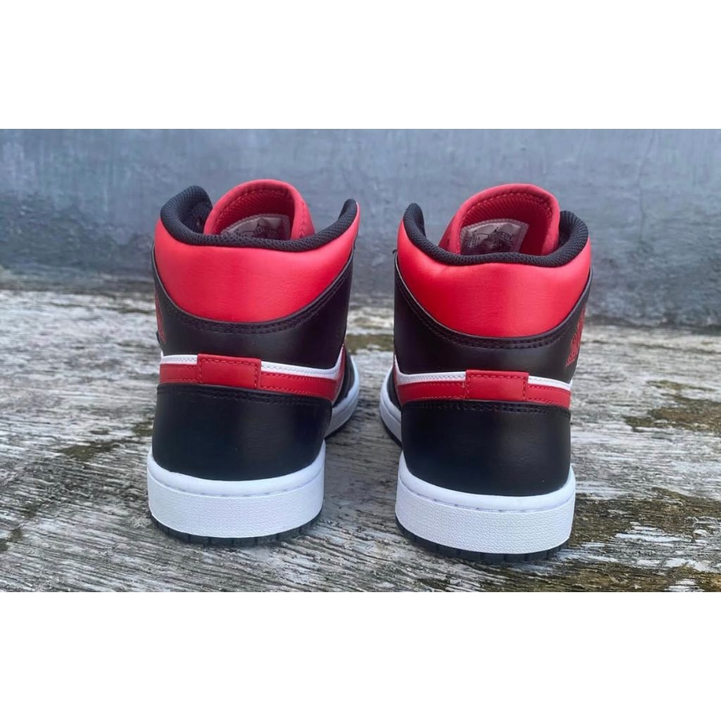 air jordan 1 mid