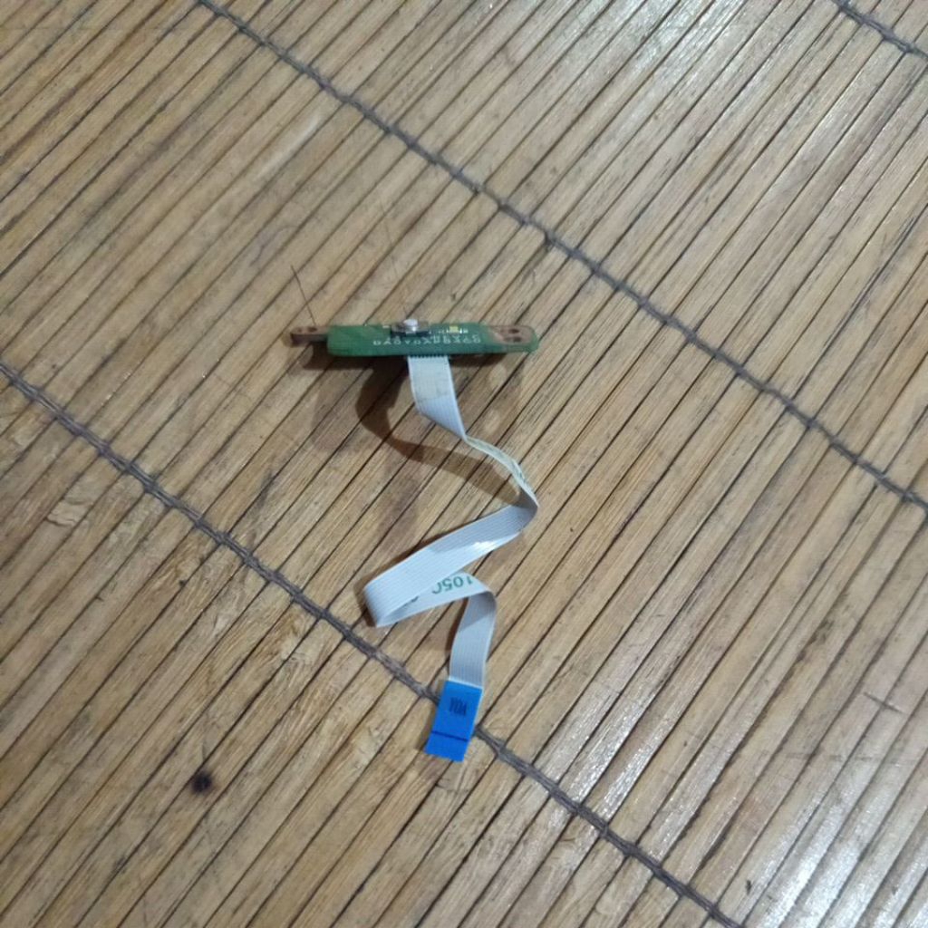 Tombol Power Laptop HP Stream 11 N2840