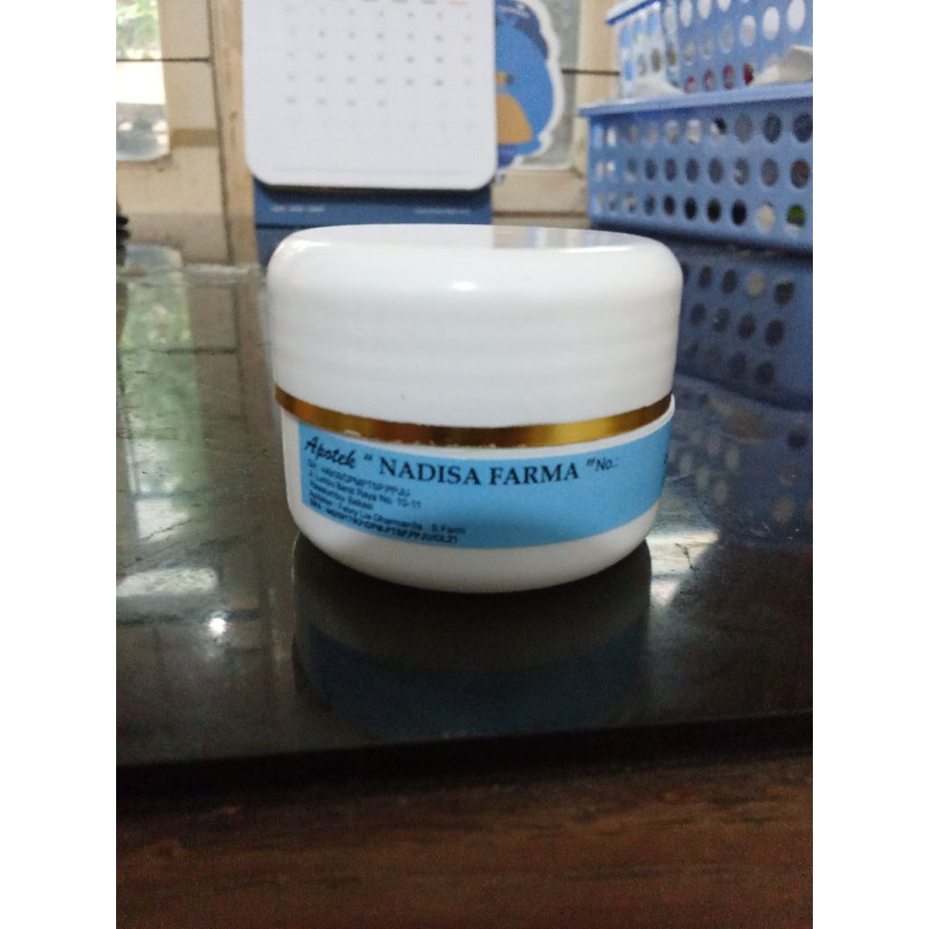 krim malam nadisa skincare