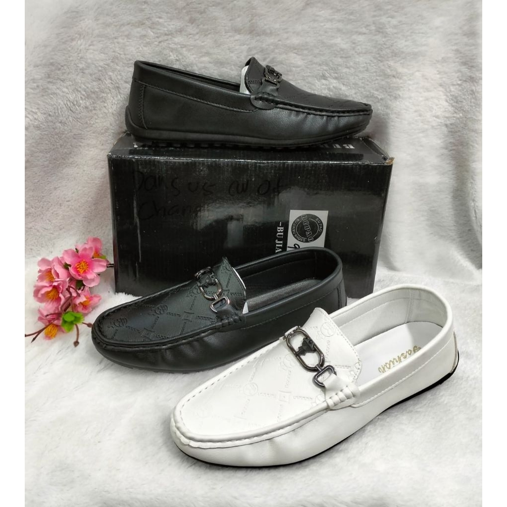 SEPATU PANSUS PRIA CASUAL IMPORT KEKINIAN