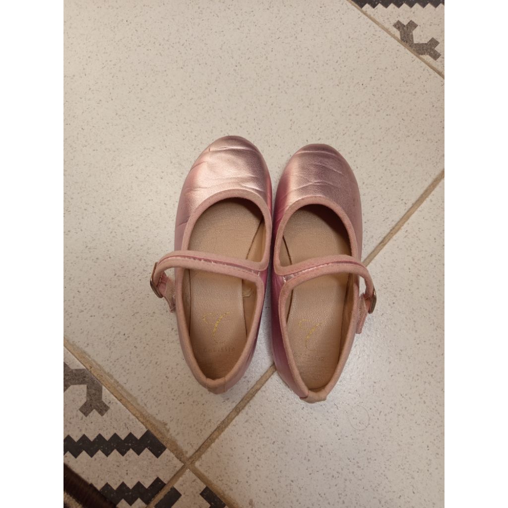 sepatu flat anak perempuan Chrissie, sepatu flat balet preloved