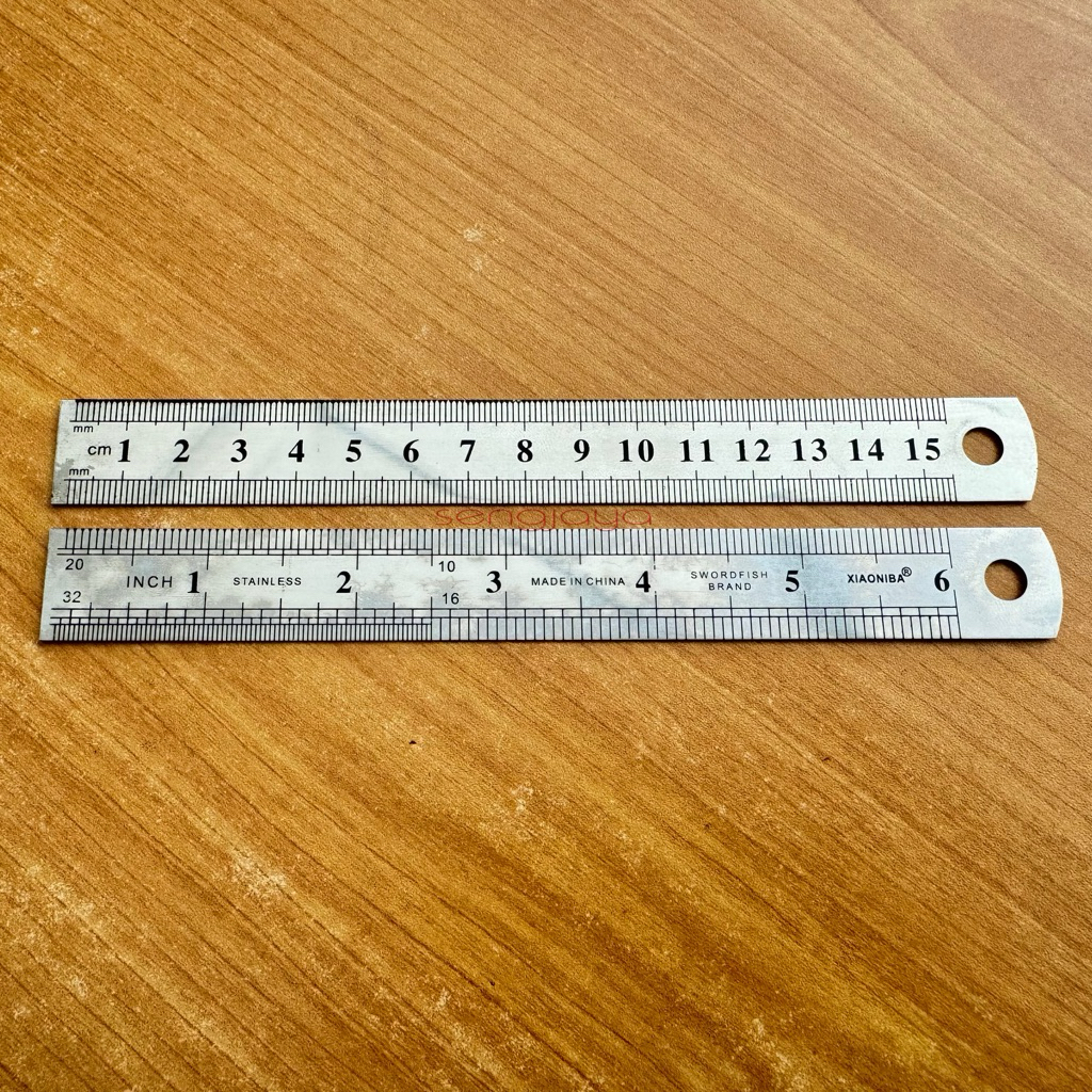 

Penggaris Besi / Steel Ruler 15cm