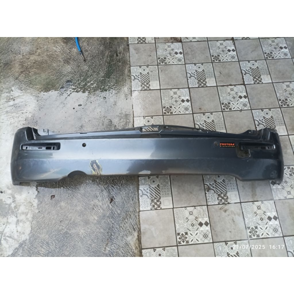 Bemper bumper belakang mobil luxio Original