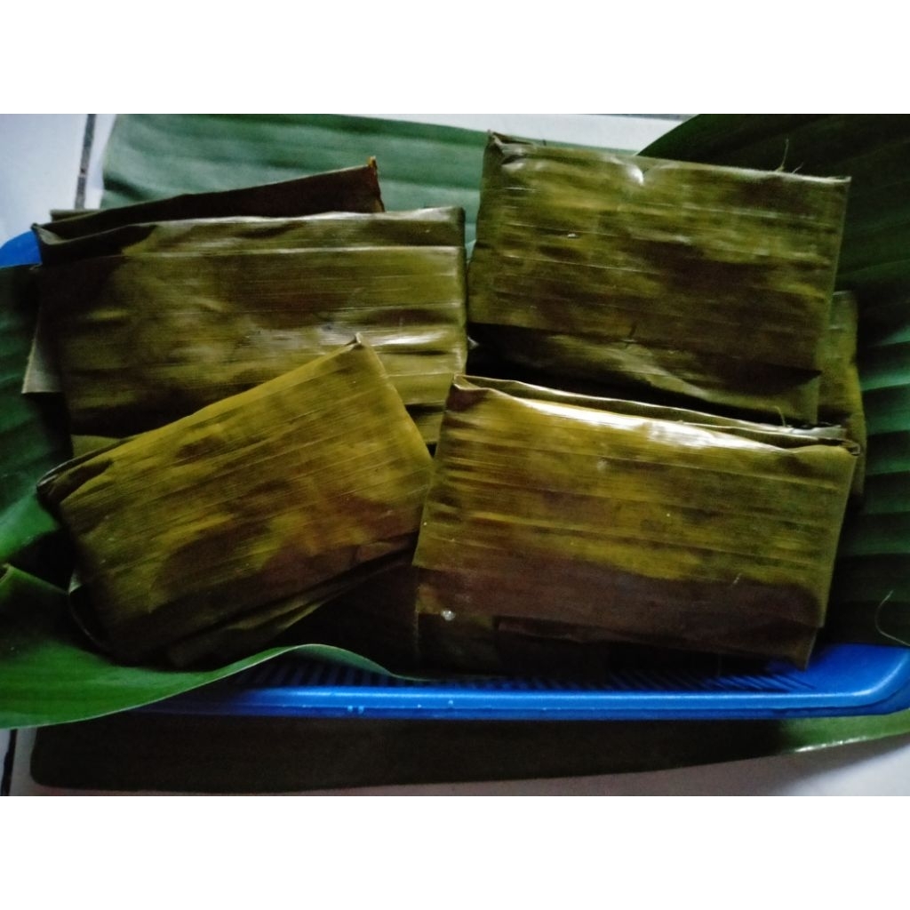 

Kue Utri/Lemet isi 3pcs