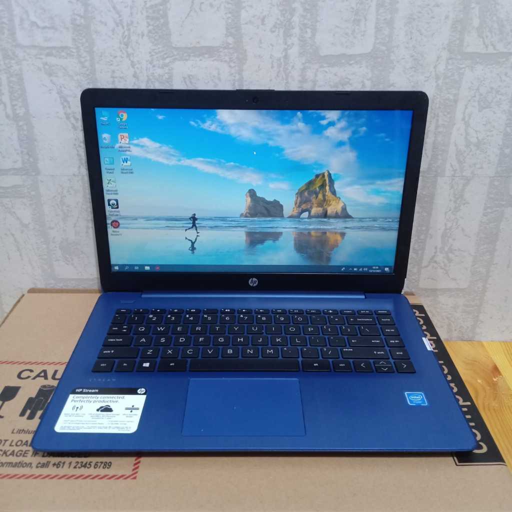 READY STOCK Laptop Hp Stream 14-cb161wm, Intel Celeron - N4000, Ram 4Gb / 32GB, Blue