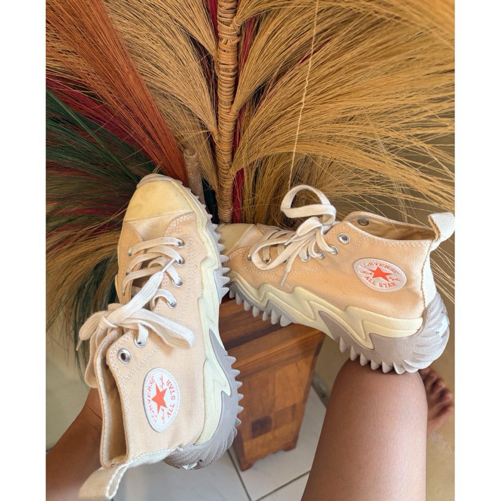 Sepatu converse preloved