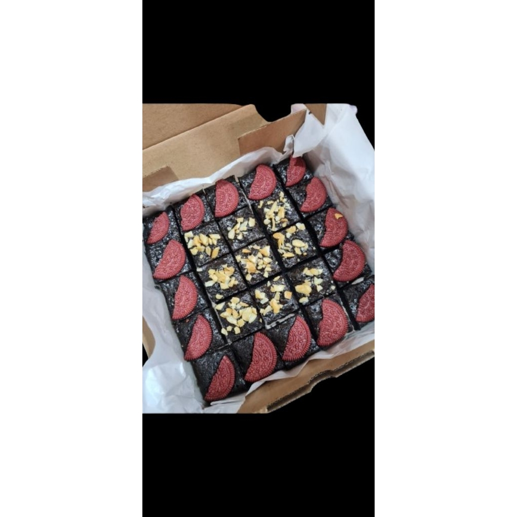 

BROWNIES COKLAT 20x20