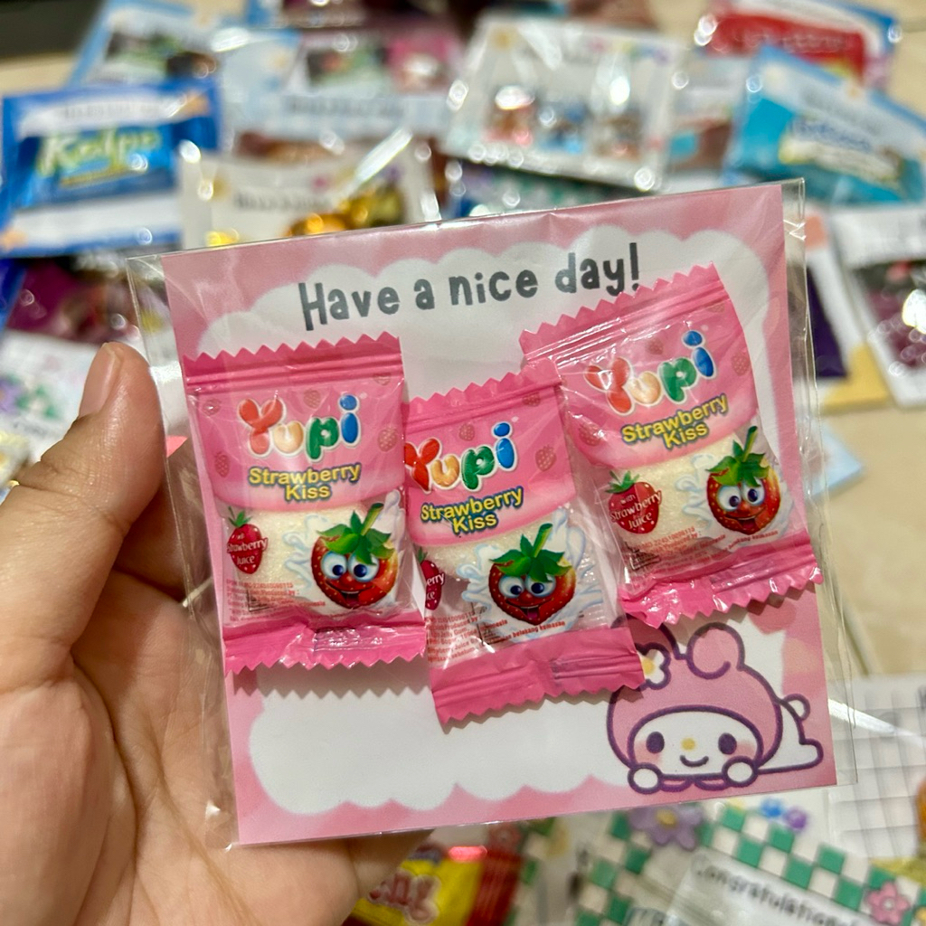 

(YUPI 3PC) MINI GIFT SNACK / SOUVENIR /FREEBIES / HADIAH MINI / BINGKISAN SNACK / MINIGIFT / HADIAH LOMBA / GRADUATION / SEMPRO