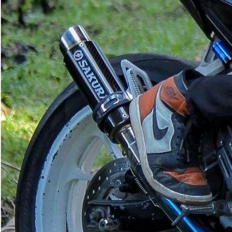 kenalpot racing sakura original R15 v2 dan Vixion PNP