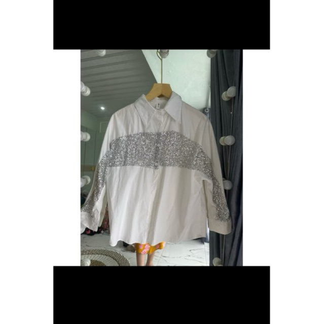 PRELOVED kemeja putih blink blink