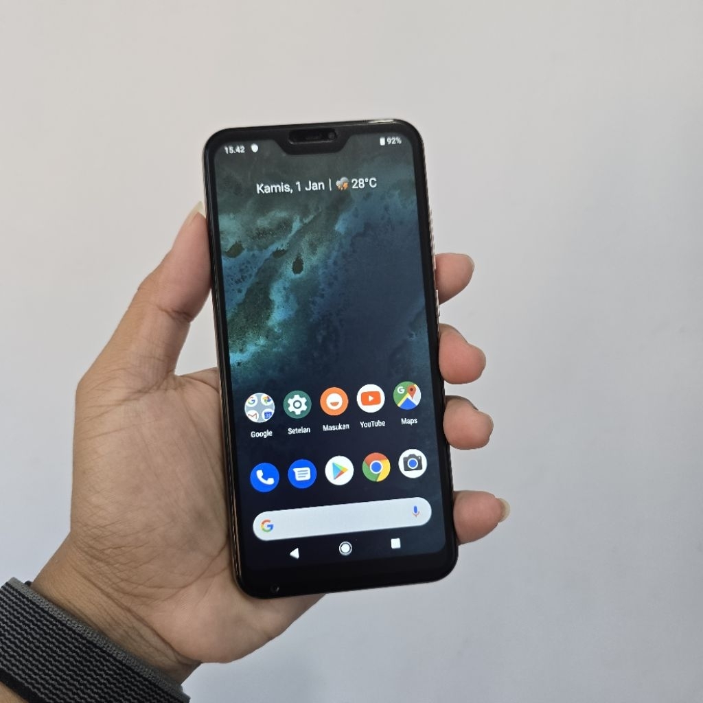 xiaomi mi a2 lite 4/64Gb second bagus