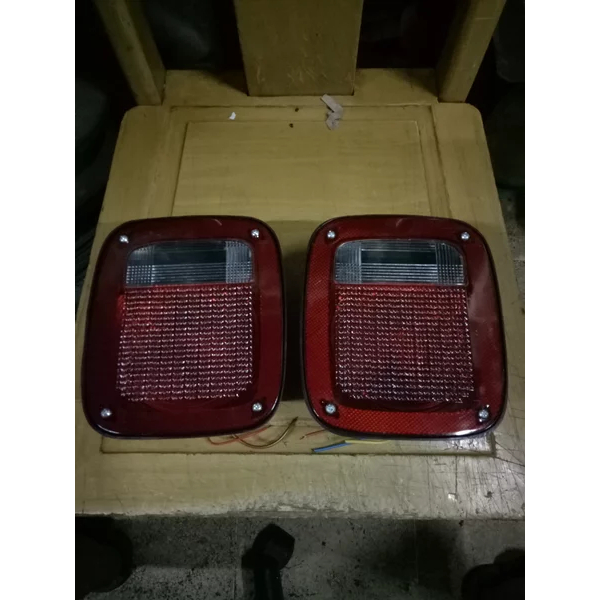Lampu Stop Lampu Rem Lampu Belakang Jeep CJ 7 CJ7