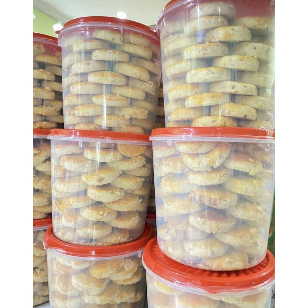 

Kue kacang jember 1kg
