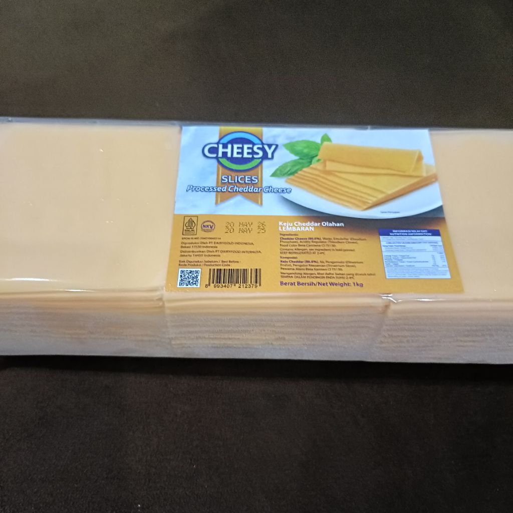 

Cheesy Red Cheddar Slice 1Kg/84s