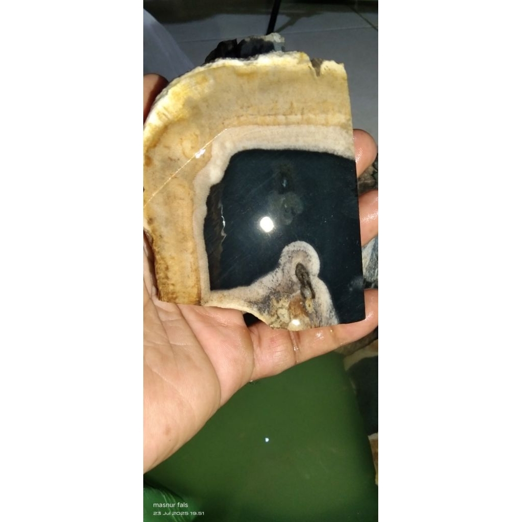 Batu fosil galih kelor super serat perak asli bisa menyala tespen