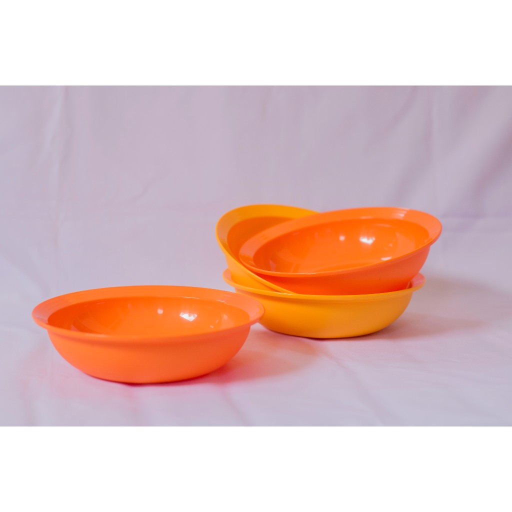 Tupperware Small Crescendo Plate