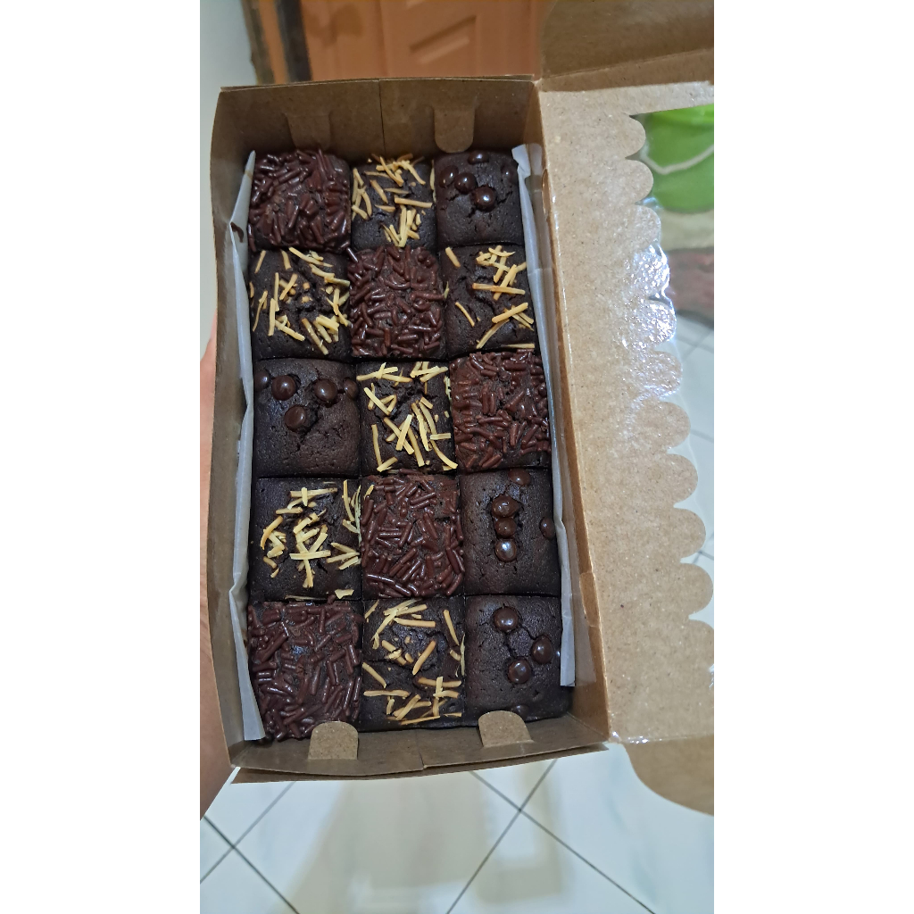 

Fudgy Brownies / Brownies Oven Handmade