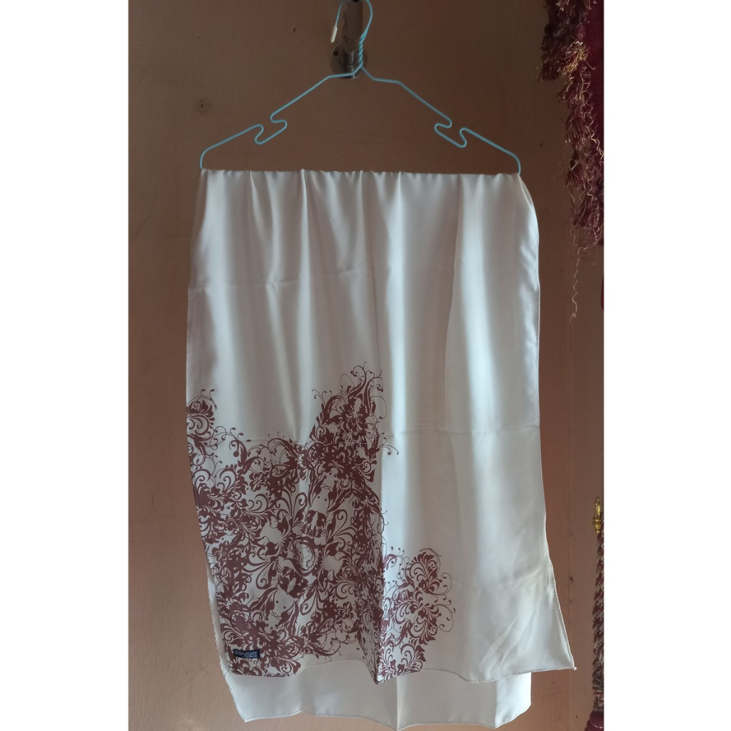 Preloved Pasmina Sophie Martin