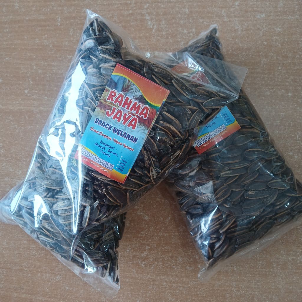 

RAHMAJAY-SNACK KUACI RIBBON GURIH RENYAH LEZAT