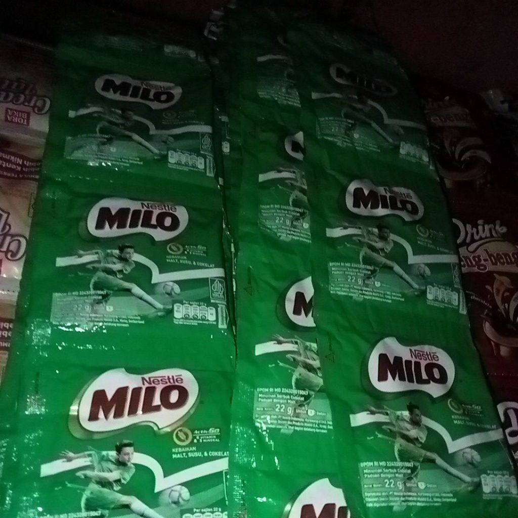 

Milo Sachet - 1 renceng isi 10