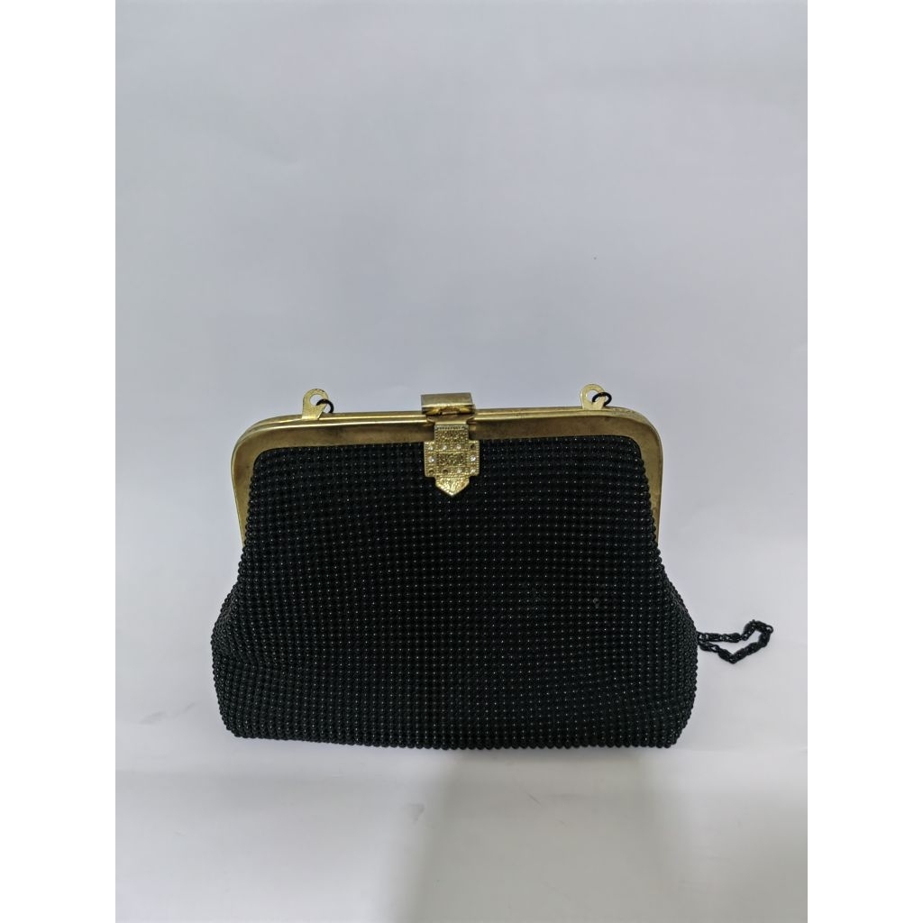 Tas Lorica by Elizabeth