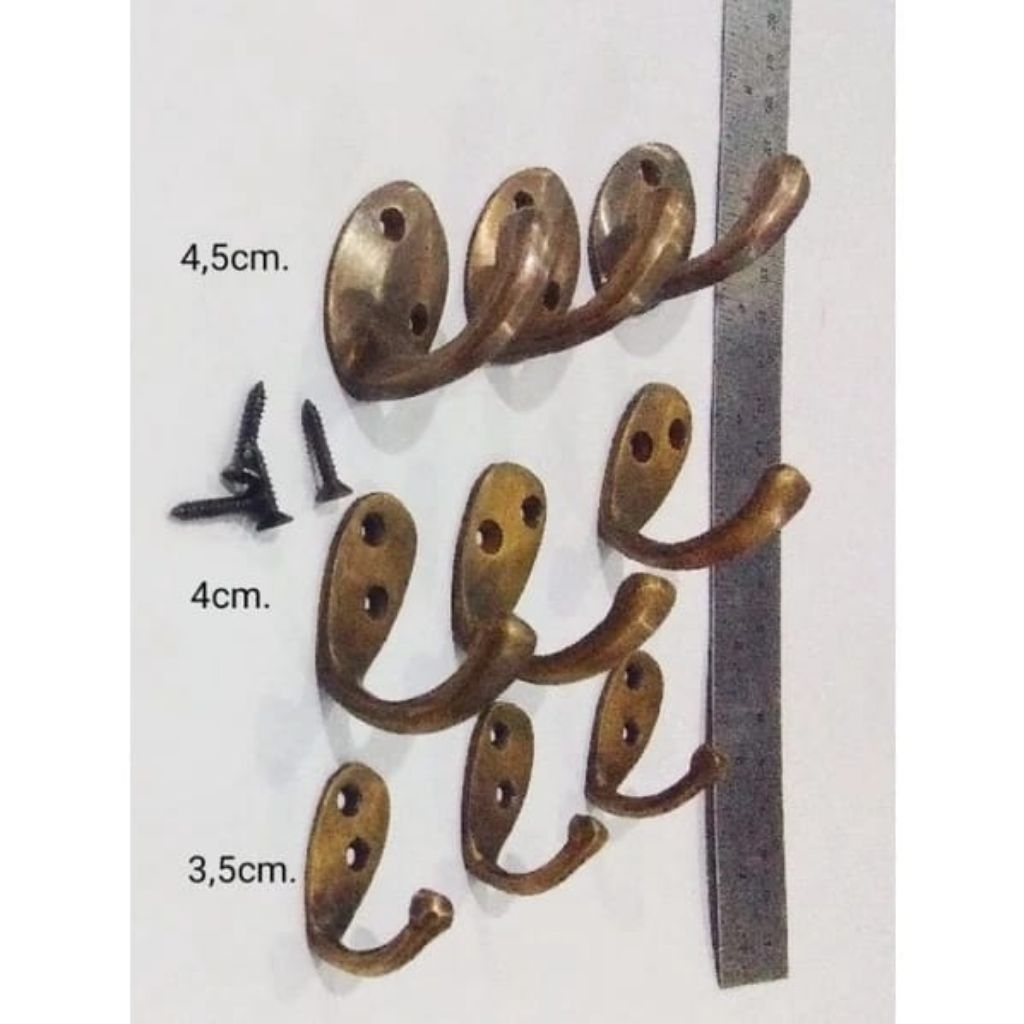 kapstok/ gantungan baju kuningan