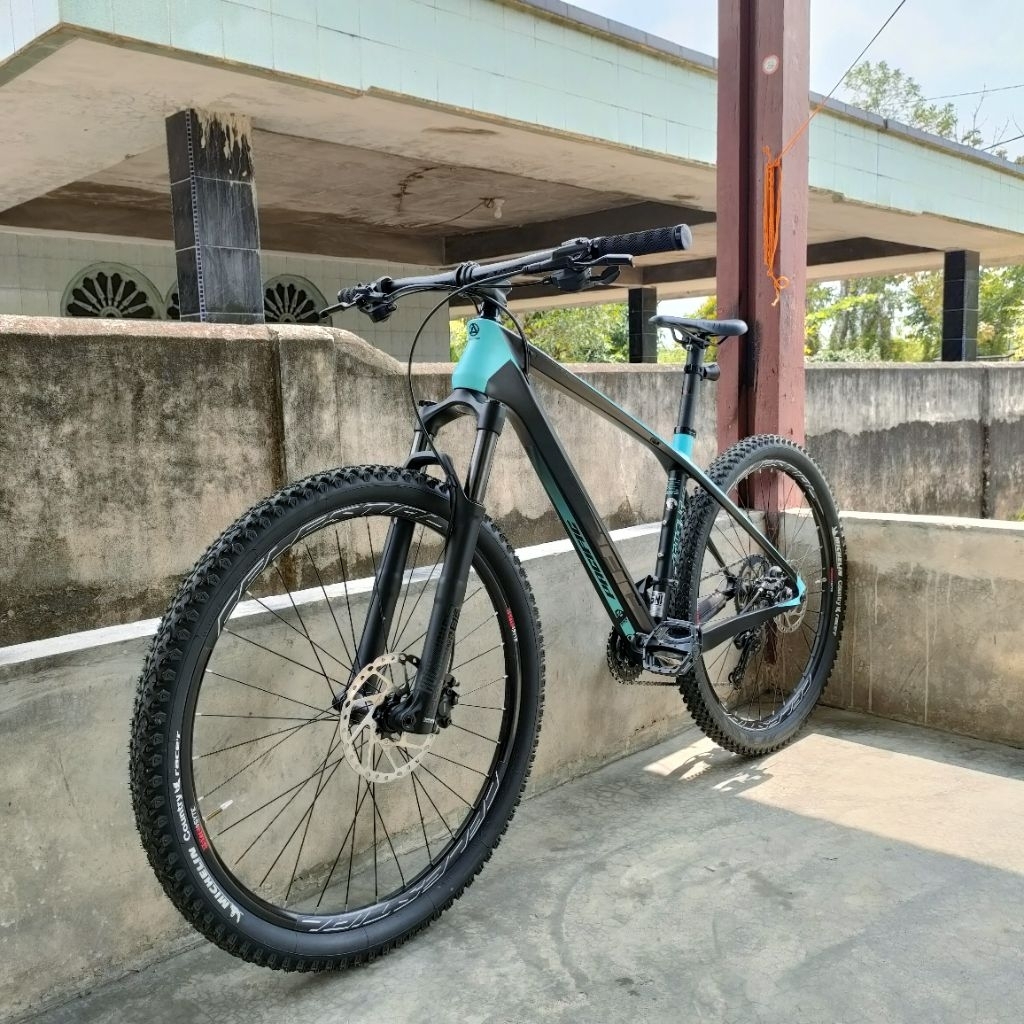 Sepeda MTB PACIFIC ARMOUR 600 Carbon 27.5 inci