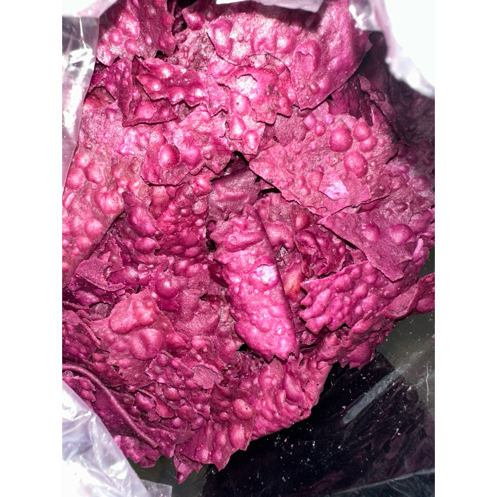 

1Kg KERIPIK UBI UNGU ENAK MANIS GURIH / cemilan snack ubi ungu cemilan pekanbaru