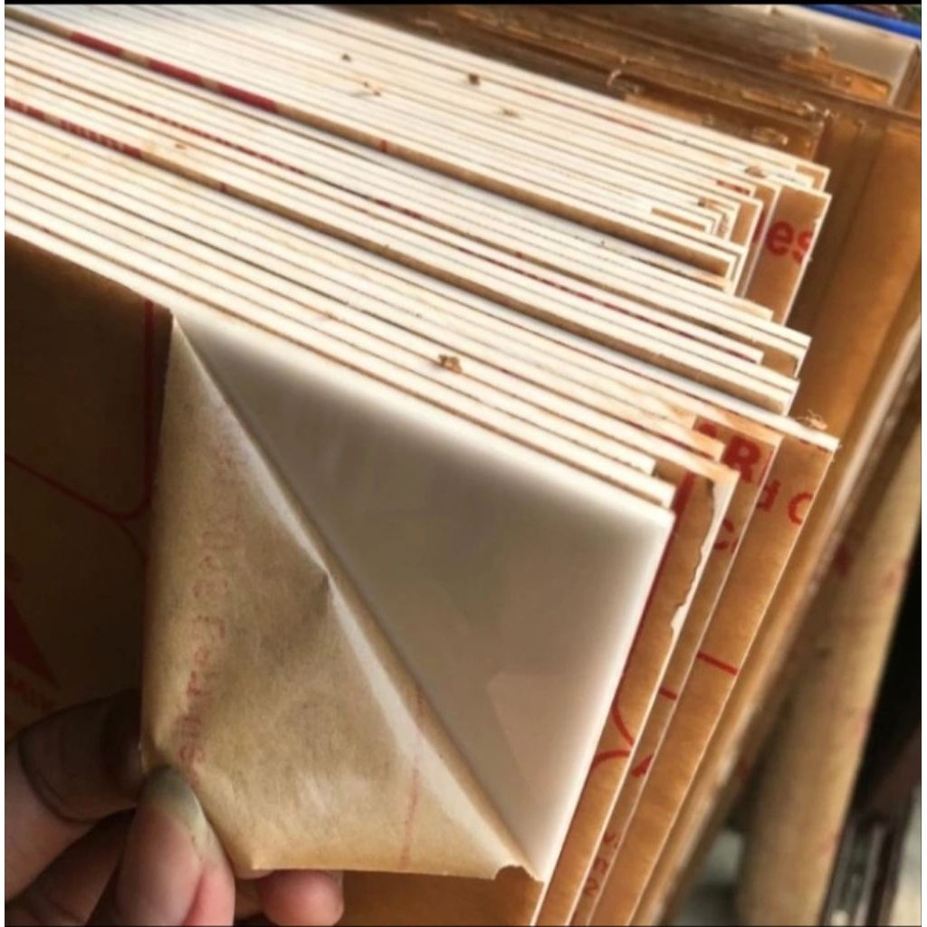 

akrilik sheet putih susu 8mm x 40cm x 240cm akrilik sheet putih susu lembaran 8mm custem
